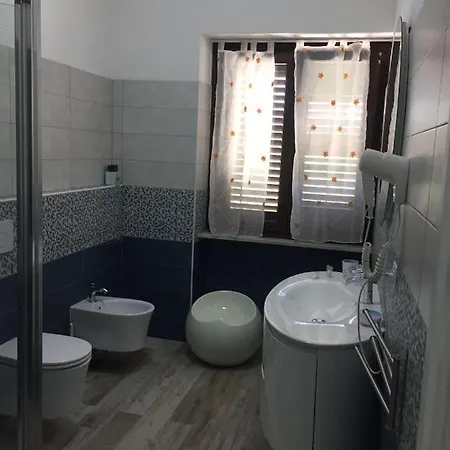 Da Patrizia بيت ضيافة سانتا تيريزا غالّورا